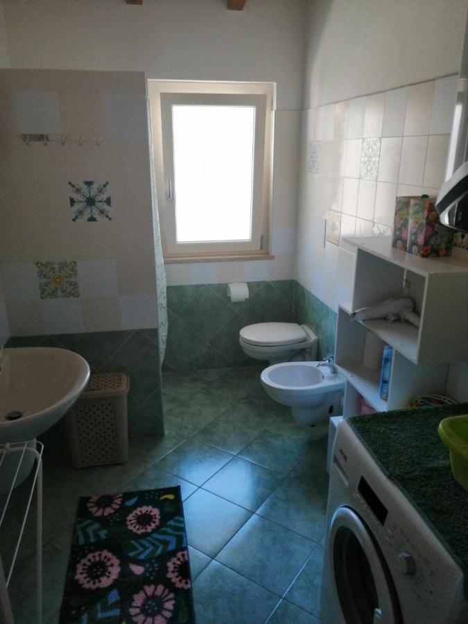 CASCINA LEGNAGO near Garda lake - trilocale Villanuova sul clisi Esterno foto