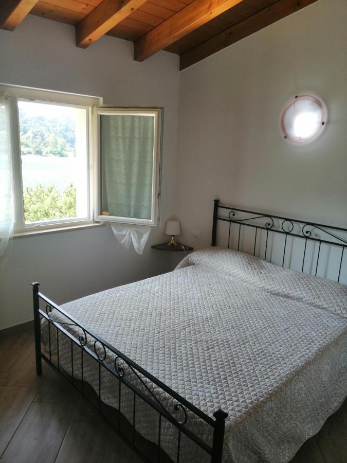 CASCINA LEGNAGO near Garda lake - trilocale Villanuova sul clisi Esterno foto