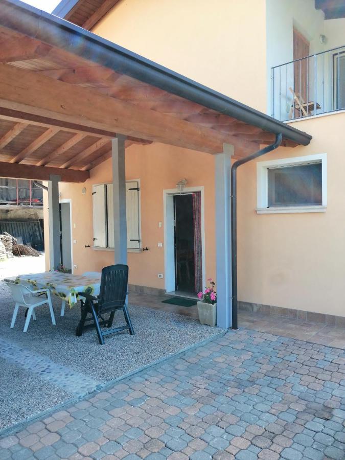 CASCINA LEGNAGO near Garda lake - trilocale Villanuova sul clisi Esterno foto