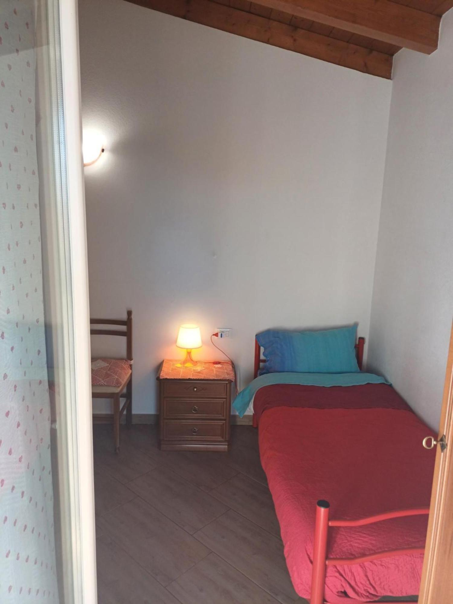 CASCINA LEGNAGO near Garda lake - trilocale Villanuova sul clisi Esterno foto